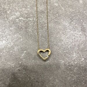 10k Gold Heart Necklace with stone